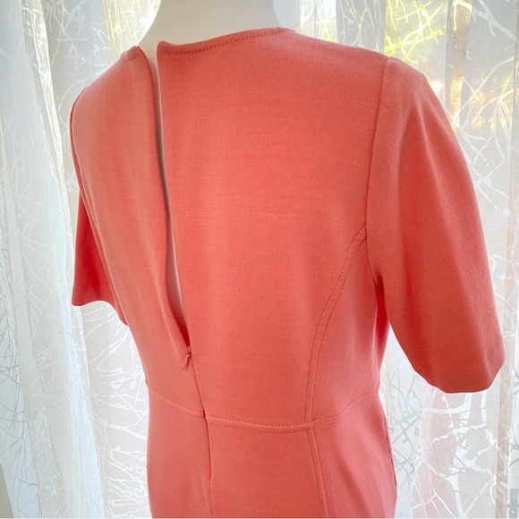 St. John light pink knit short sleeve midi shift dress - Picture 6 of 9